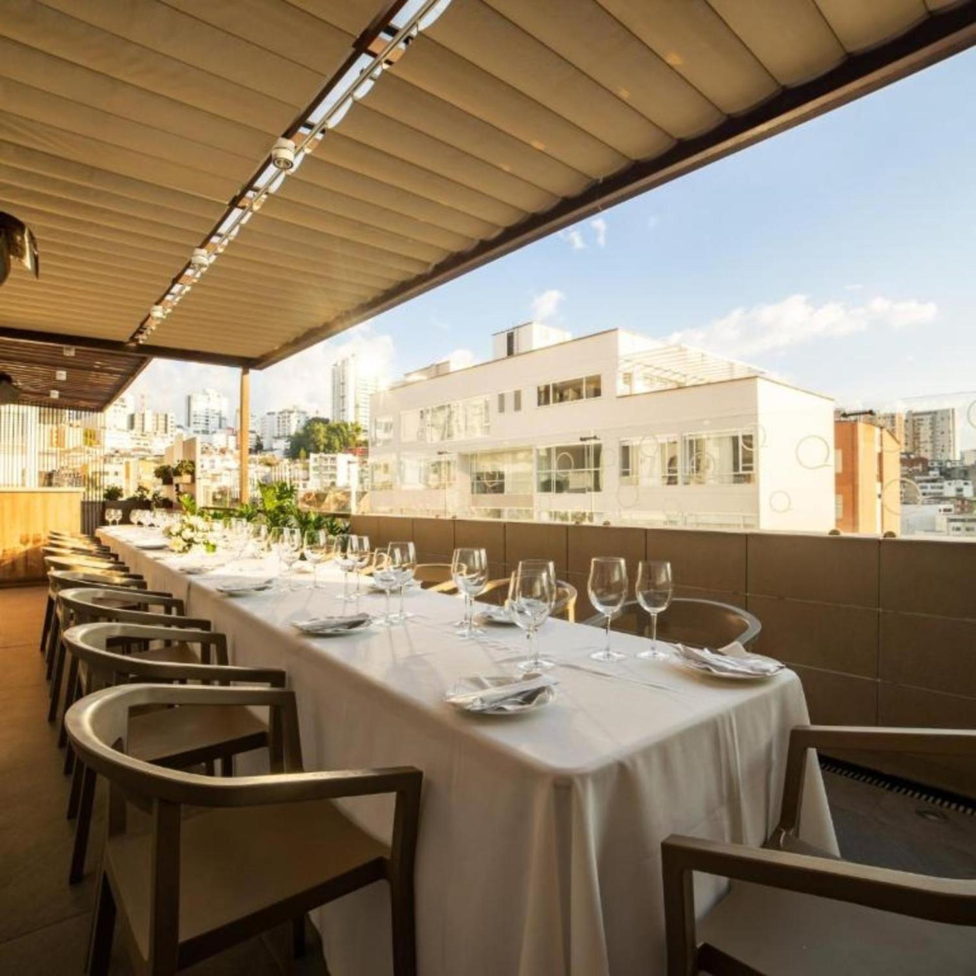 Quo Quality Hotel มานิซาเลส ภายนอก รูปภาพ The Terrace at the Four Seasons Hotel